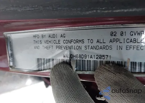 2001 Audi A4 2.8 z USA, uszkodzony, nr VIN WAUDH68D91A120571